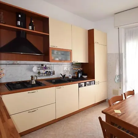 Ampio 8 Posti Letto Apartment *
